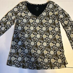 J. Jill Black and White Floral Long Sleeve Top